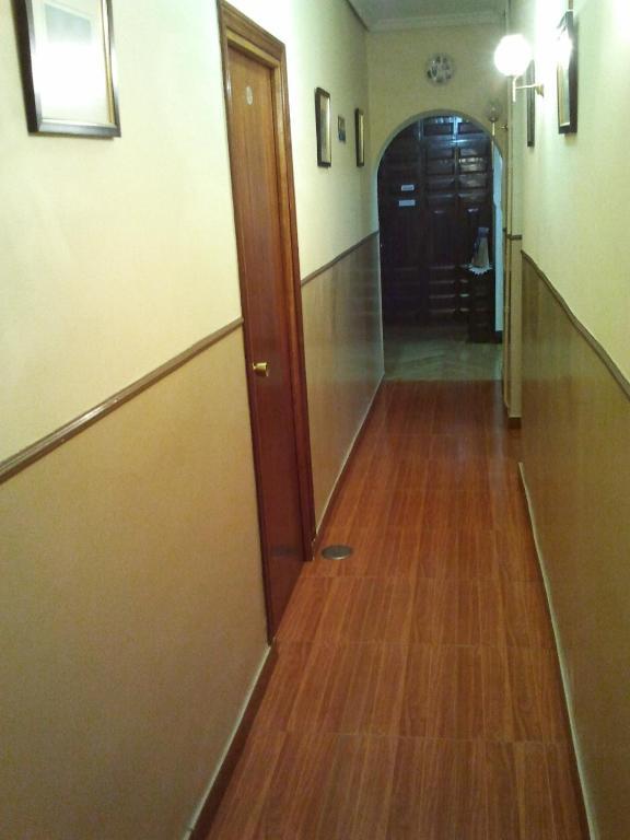 מדריד Hostal Machin מראה חיצוני תמונה