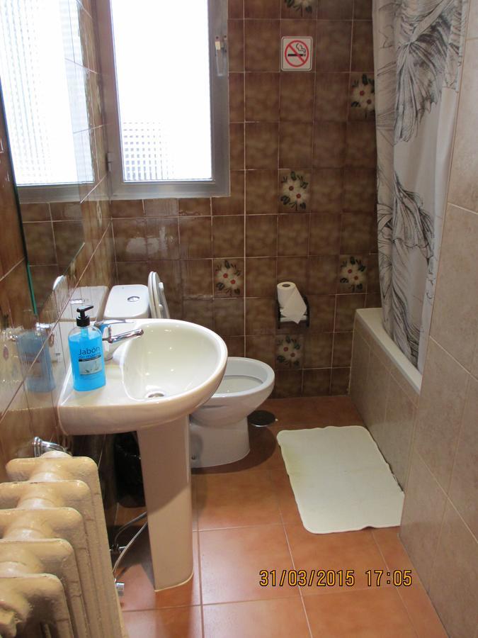 מדריד Hostal Machin מראה חיצוני תמונה