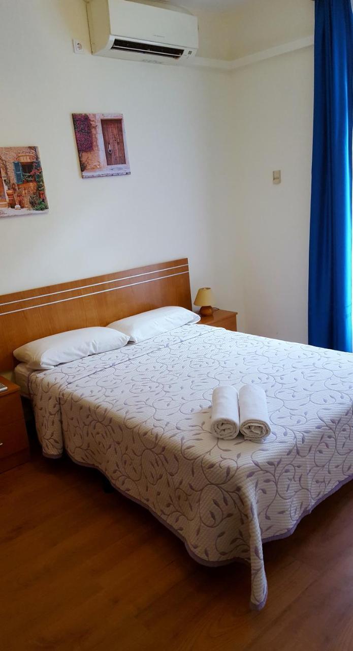 מדריד Hostal Machin מראה חיצוני תמונה